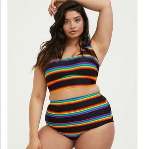 TORRID- 0 **NWT BLK RAINBOW STRIPE SWIM SET**
